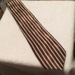 Men’s striped tie